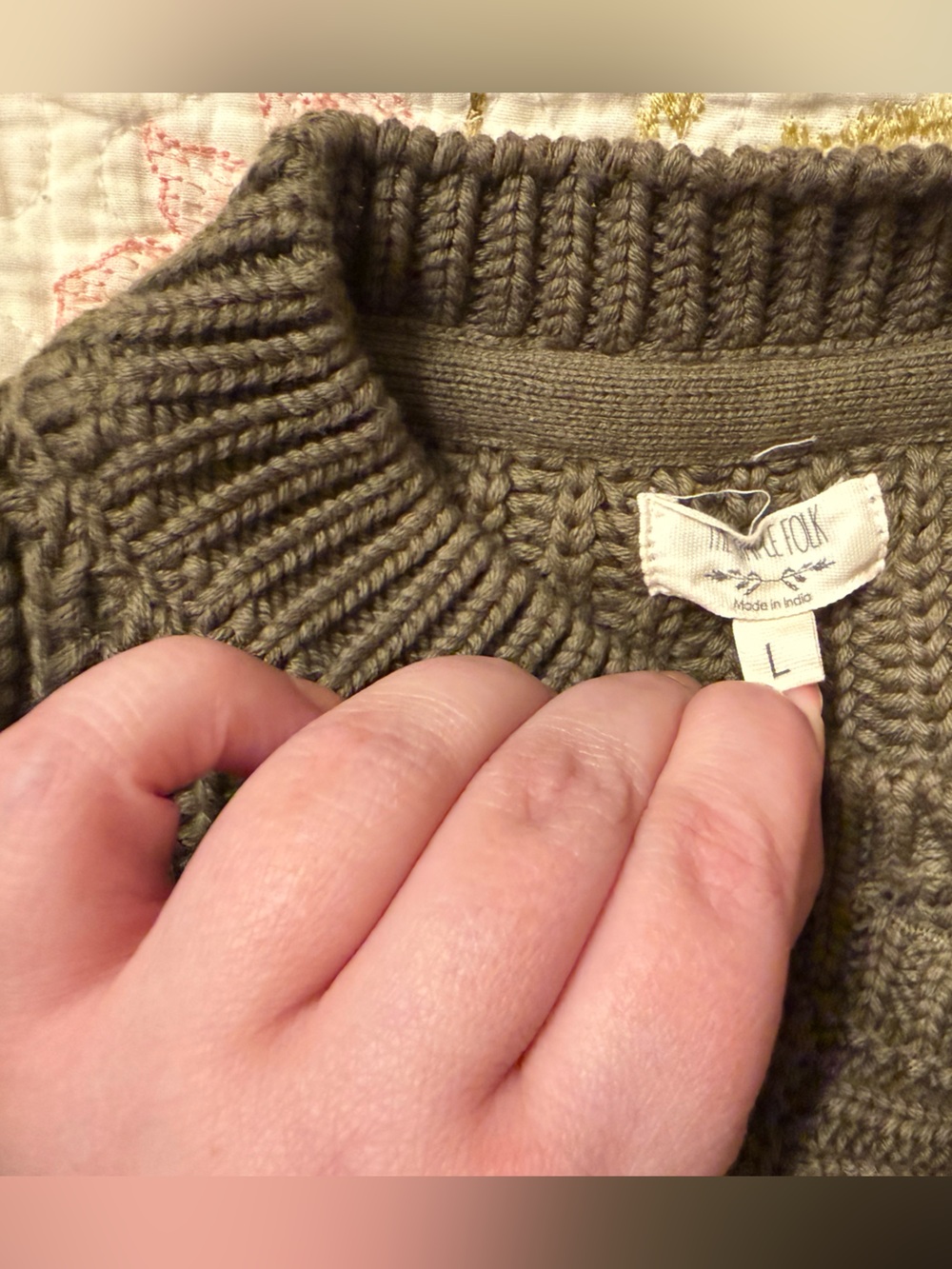 Simple Folk Cardigan - Picture 3 of 6